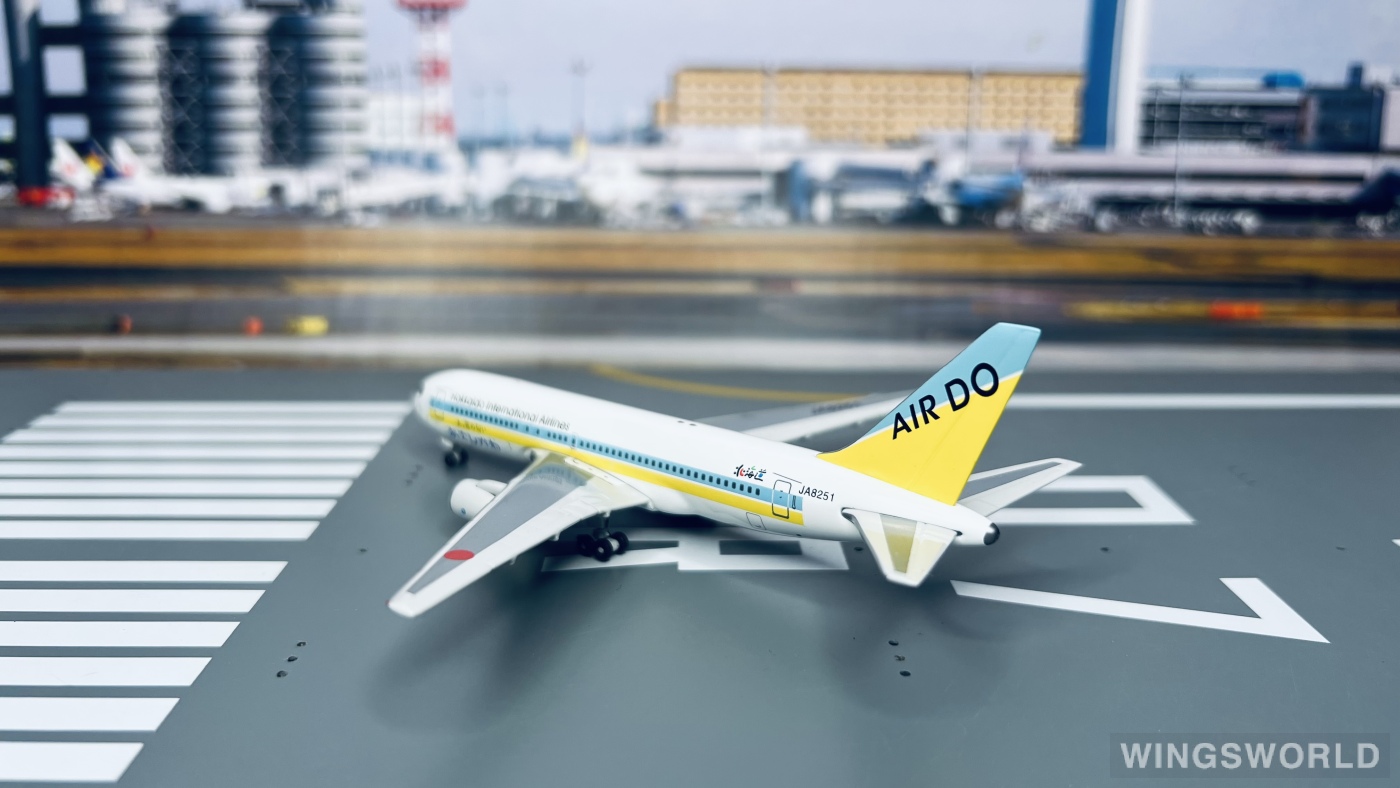 Geminijets 1:400 GJADO593 Air Do 北海道国际航空 Boeing 767-200 JA8251