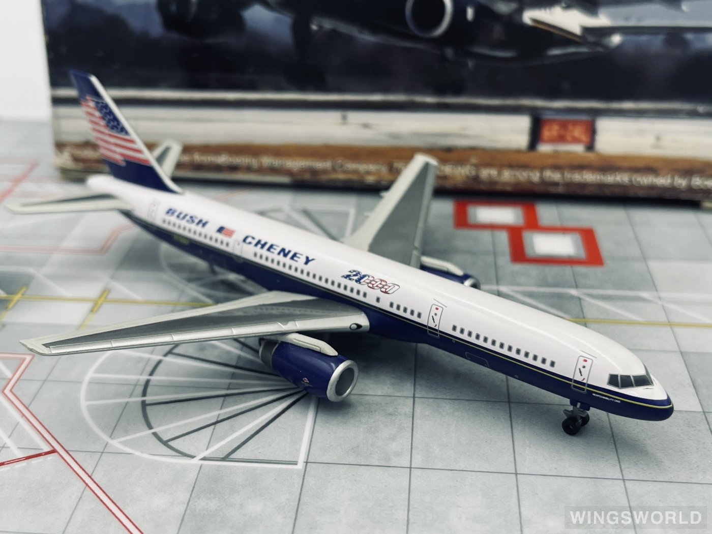 Dragon Models 1:400 55450 North American Airlines Boeing 757-200 N750NA