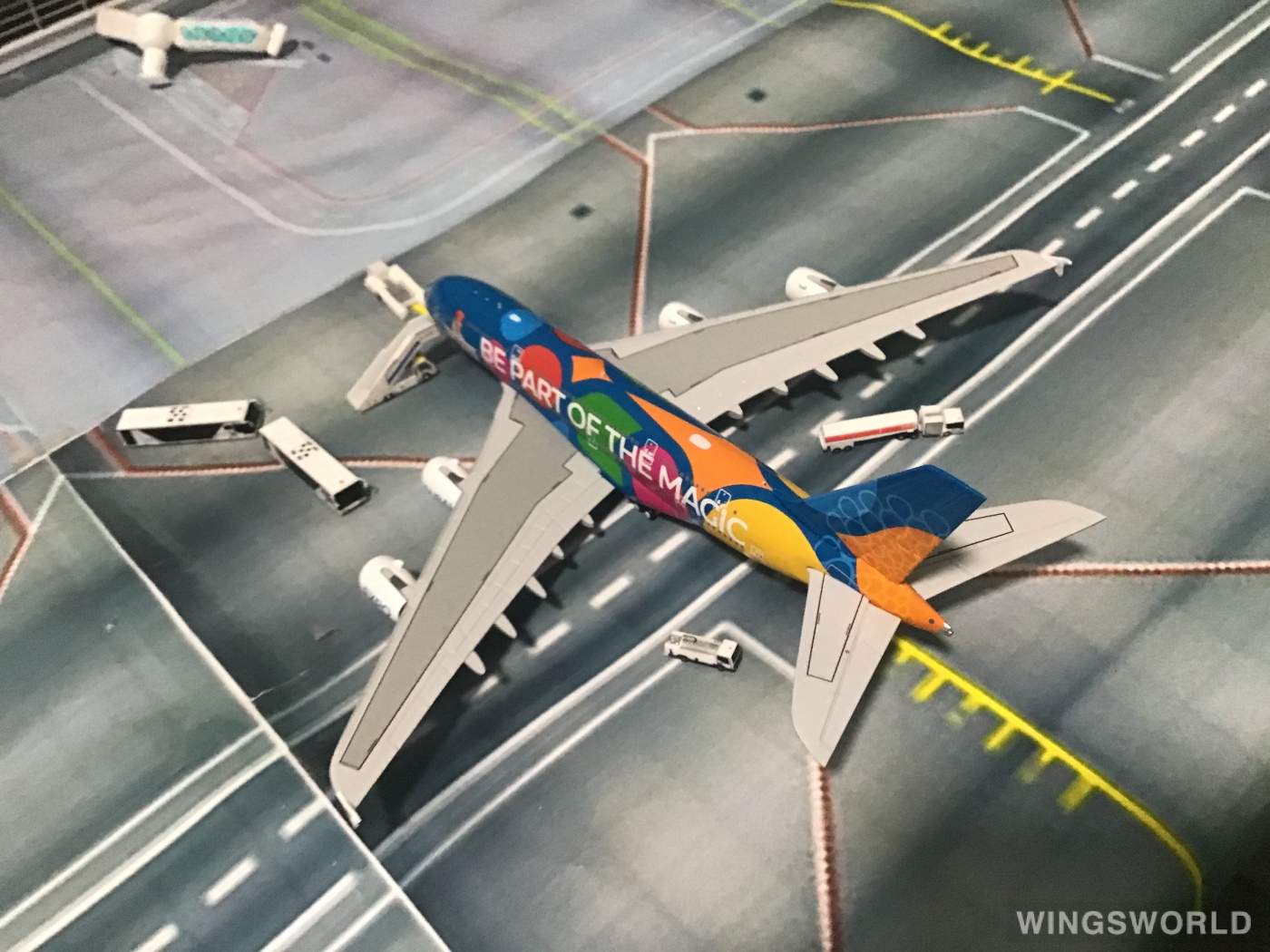 Geminijets 1:400 GJUAE2063 Emirates 阿联酋航空 Airbus A380-800 A6-EEU