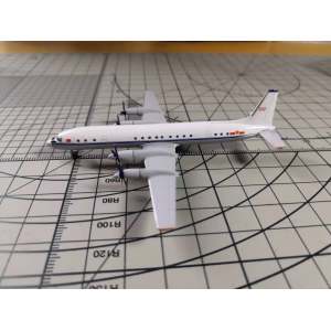 PLAAF 中国空军 Ilyushin Il-18 232  YU0003 YU MODEL 1:400