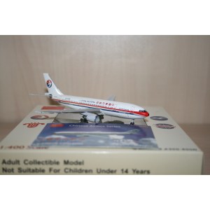 China Eastern 中国东方航空 Airbus A300-600 B-2318 1990s colors. With rolling gears. With numbered card. ACB2318 AeroClassics 1:400