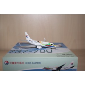 China Eastern 中国东方航空 Boeing 737-700 B-5265 世博之眼号彩绘 56290 Dragon Models 1:400