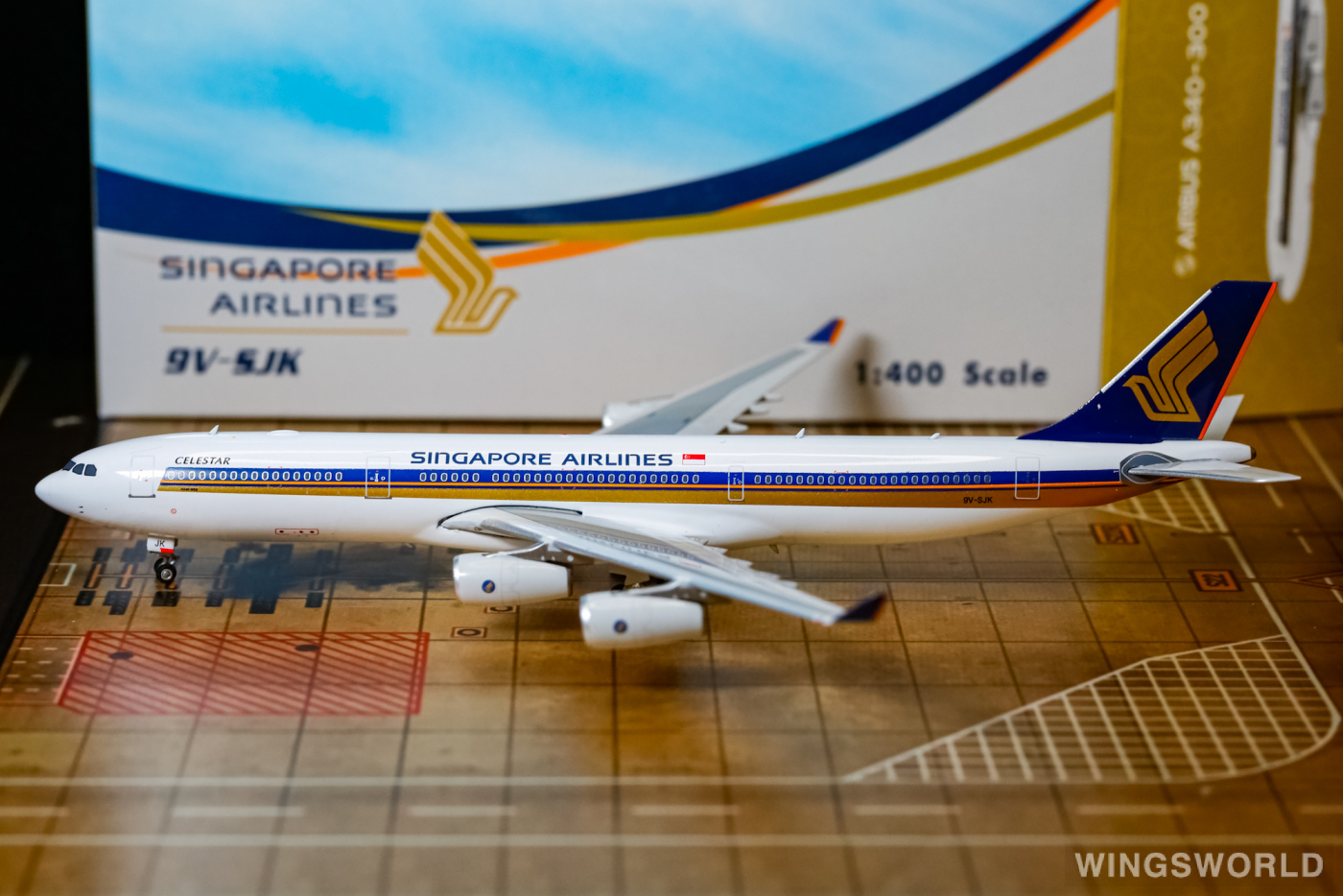 Phoenix 1:400 PH04425 Singapore Airlines 新加坡航空 Airbus A340-300 9V-SJK