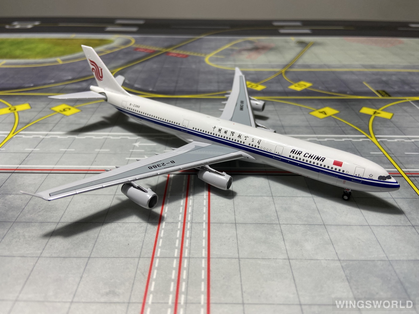 AeroClassics 1:400 AC4B2388 Air China 中国国际航空 Airbus A340-300 B-2388