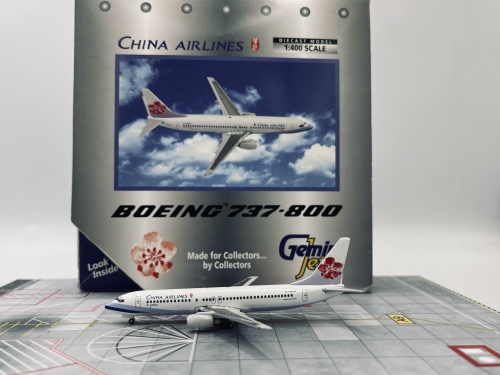 China Airlines 中华航空 Boeing 737-800 B-18608 1997s colors.  GJCAL124 Geminijets 1:400