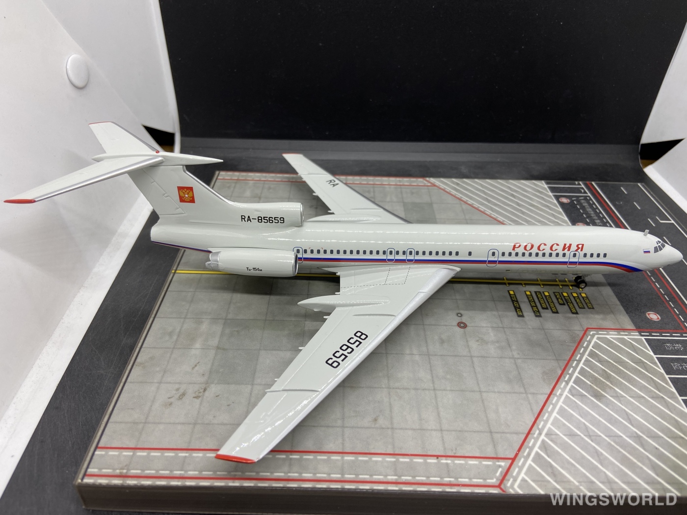 Herpa 1:200 555111 Russian Air Force 俄罗斯空军 Tupolev Tu-154 RA-85659