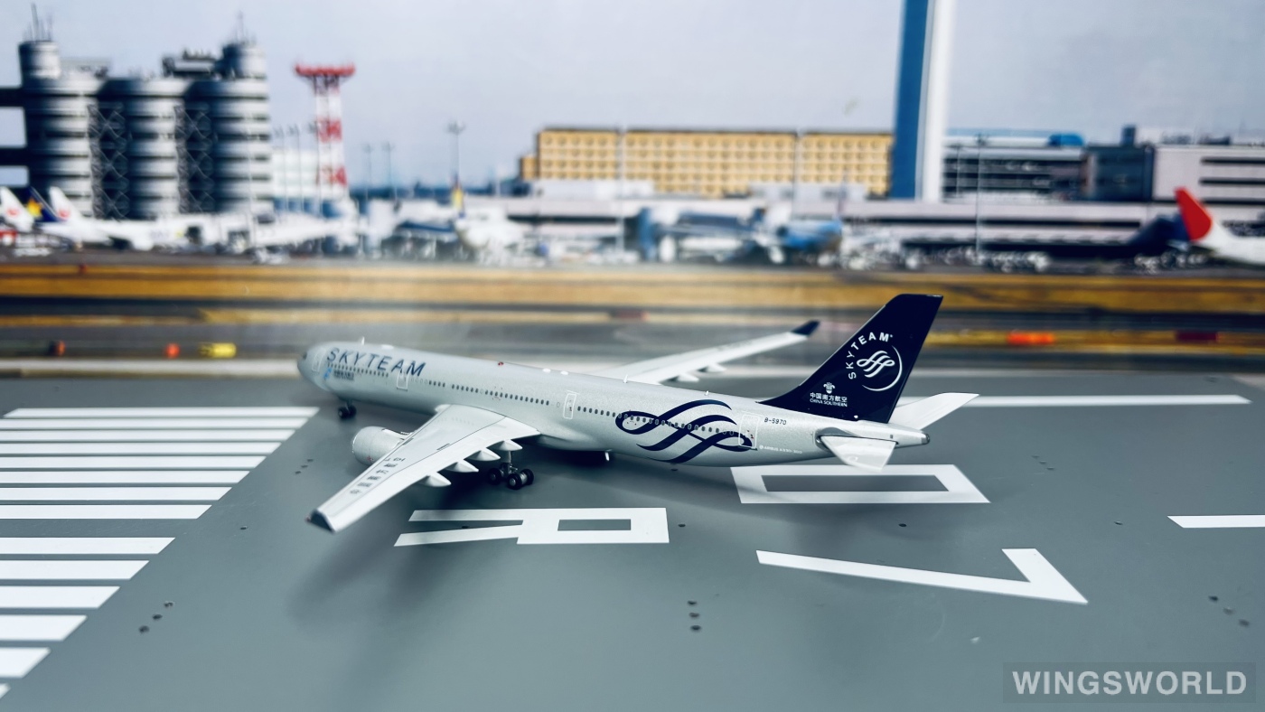 Aviation400 1:400 AV4078 China Southern 中国南方航空 Airbus A330-300 B-5970