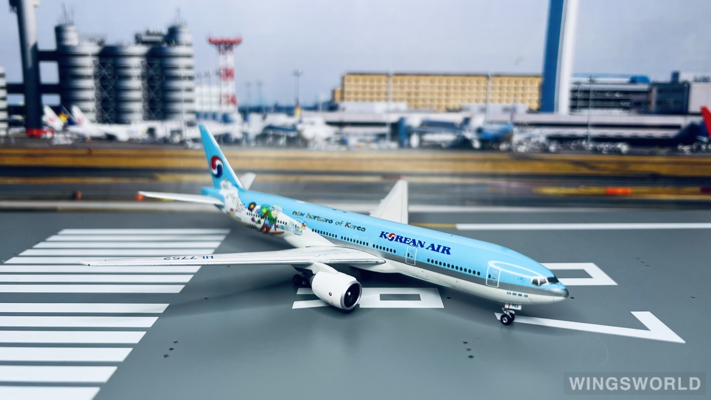 Phoenix 1:400 PH10469 Korean Air 大韩航空 Boeing 777-200 HL7752