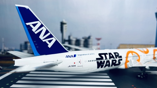 Aviation200 1:200 Boeing 777-300ER ANA 全日空WB2010 JA789A