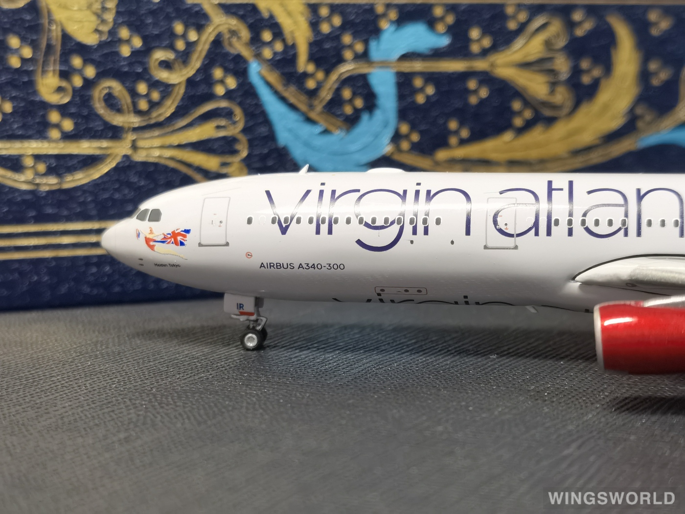 Phoenix 1:400 PH04421 Virgin Atlantic Airways 维珍航空 Airbus A340-300 G-VAIR