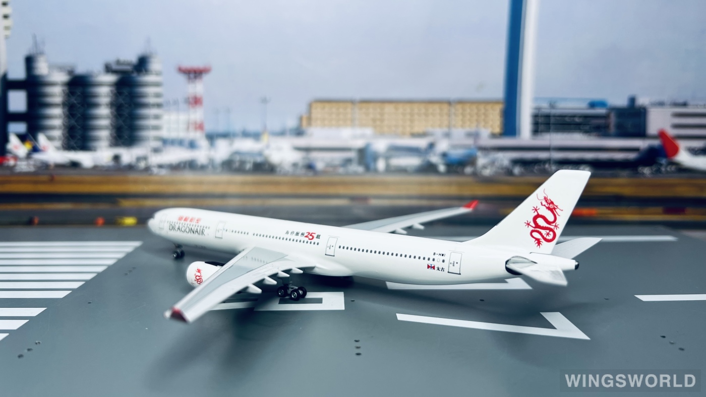 AeroClassics 1:400 ACBHWI Dragonair 港龙航空 Airbus A330-300 B-HWI
