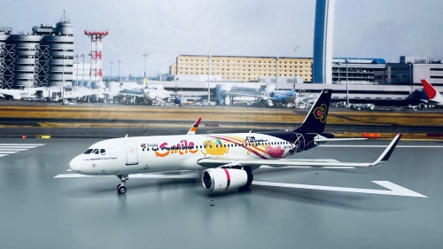 AeroClassics 1:400 Boeing 707-300 Royal Jordanian Airlines