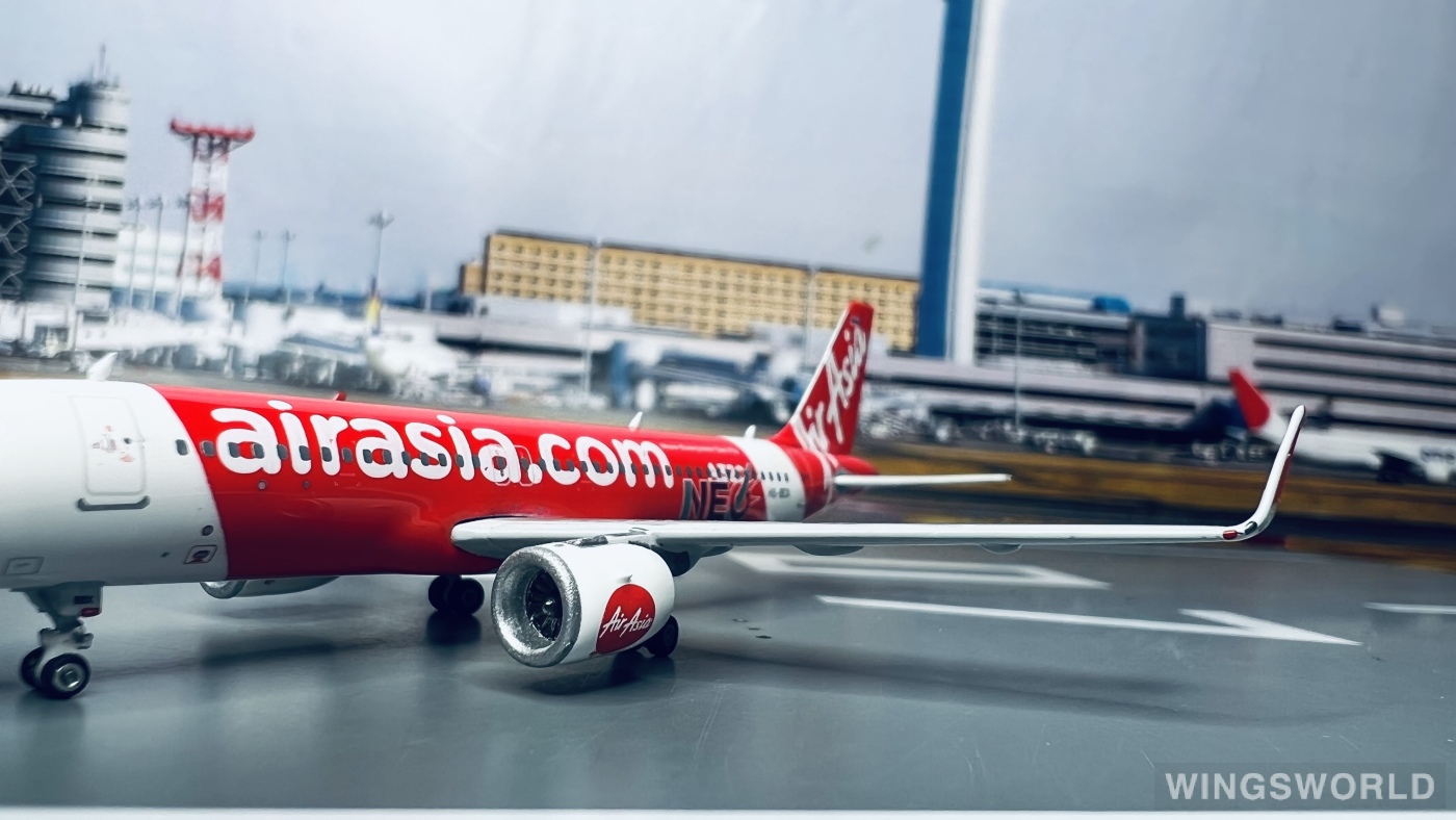 Phoenix 1:400 PH11388 AirAsia 亚洲航空 Airbus A320neo HS-BBX