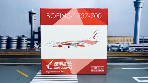 Ruili Airlines 瑞丽航空 Boeing 737-700 B-5811  PH11013 Phoenix 1:400