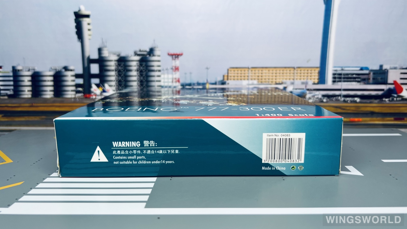 Phoenix 1:400 PH04083 Cathay Pacific 国泰航空 Boeing 777-300ER B-KPM