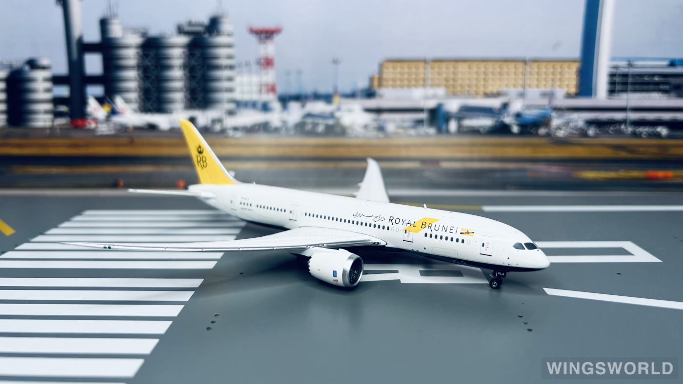 Phoenix 1:400 PH10844 Royal Brunei 文莱皇家航空 Boeing 787-8 V8-DLA