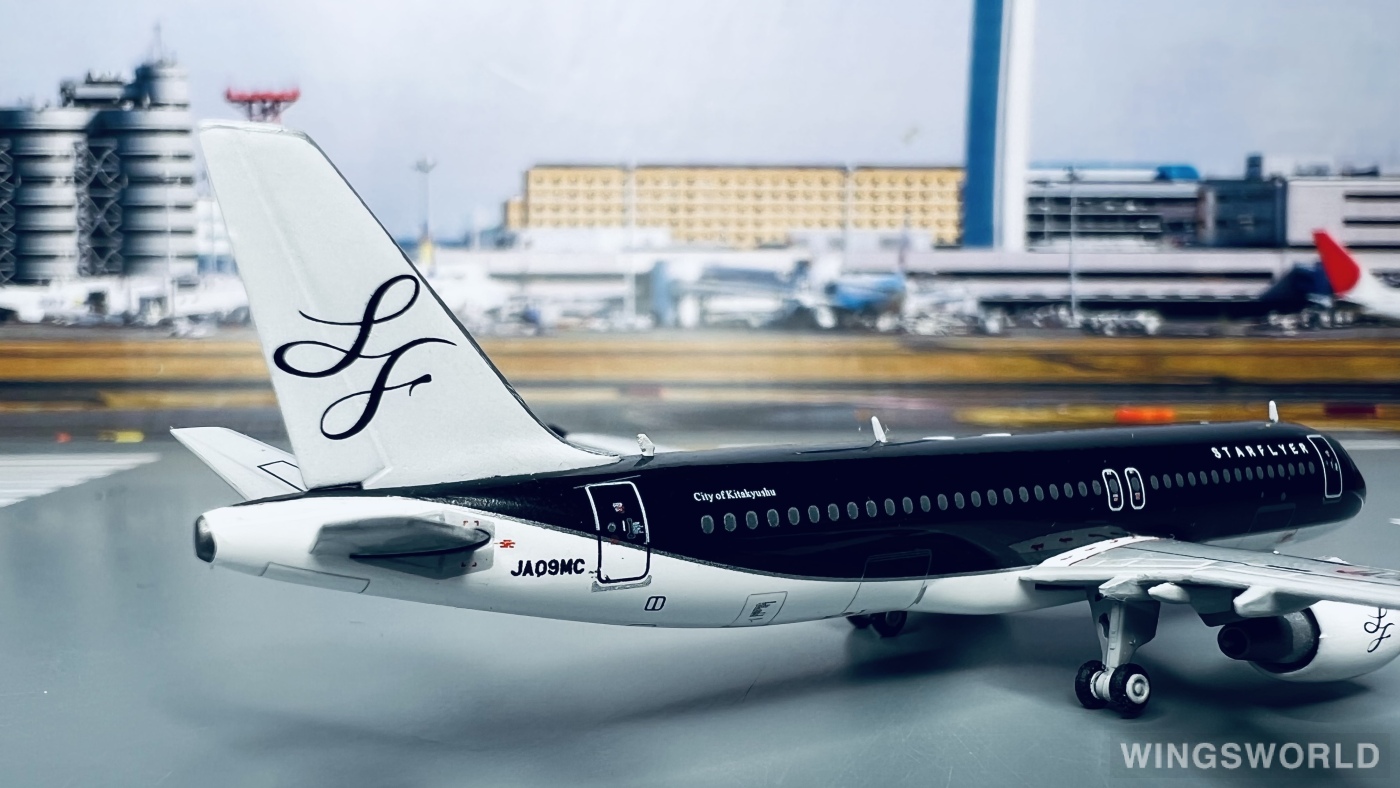 Geminijets 1:400 GJSFJ4002 StarFlyer 星悦航空 Airbus A320 JA09MC