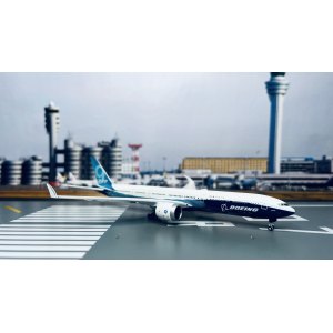 Boeing 波音公司 Boeing 777-9 N779XW 翼梢上翘 LH4160X JC Wings 1:400