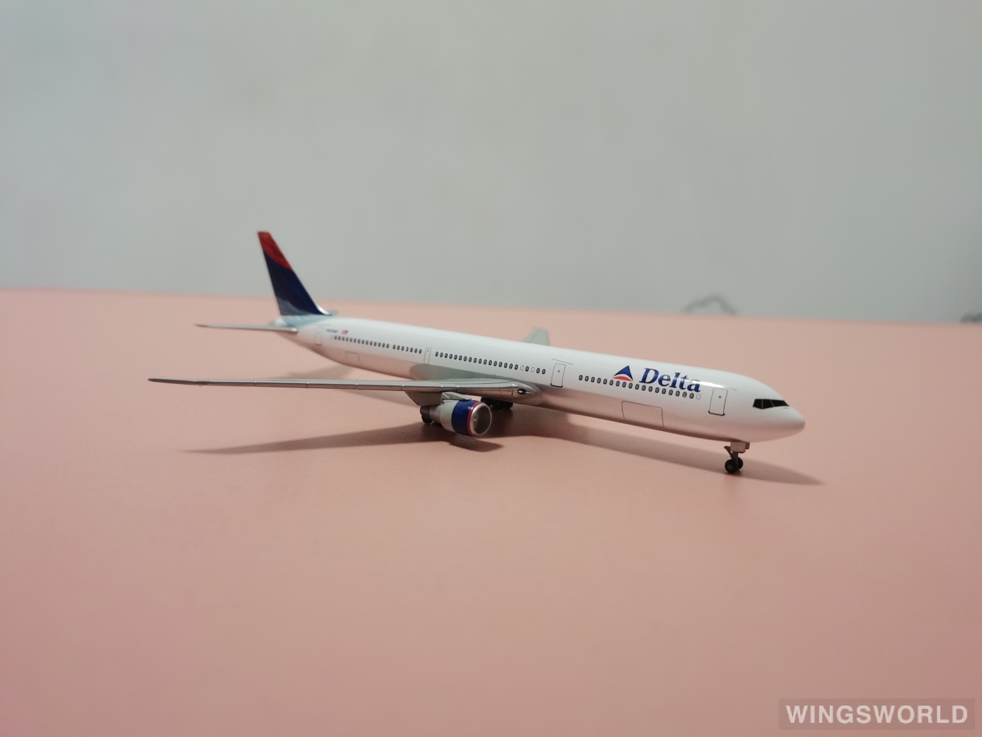 Dragon Models 1:400 Boeing 767-400 Delta Air Lines 达美航空55233