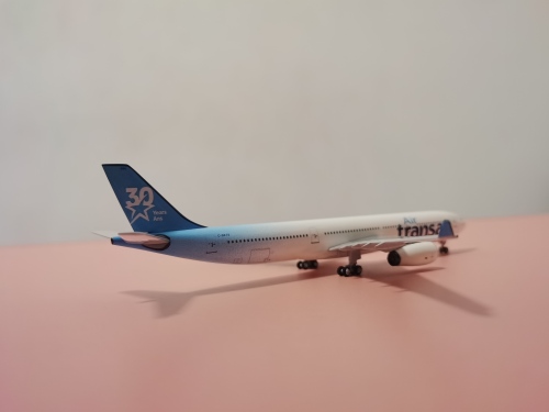 Air Transat 越洋航空 Airbus A330-300 C-GKTS 30周年彩绘 AC4CGKTSC AeroClassics 1:400
