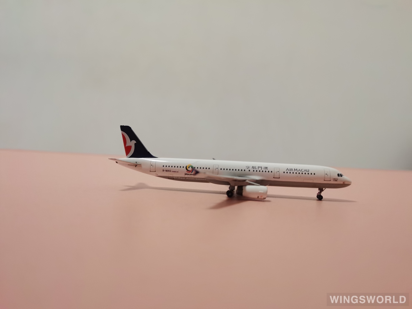 Apollo 1:400 Airbus A321 Air Macau 澳门航空A13091 B-MAQ 的 Apollo 1:400 Airbus A321 Air Macau 澳门航空A13091 B-MAQ 的