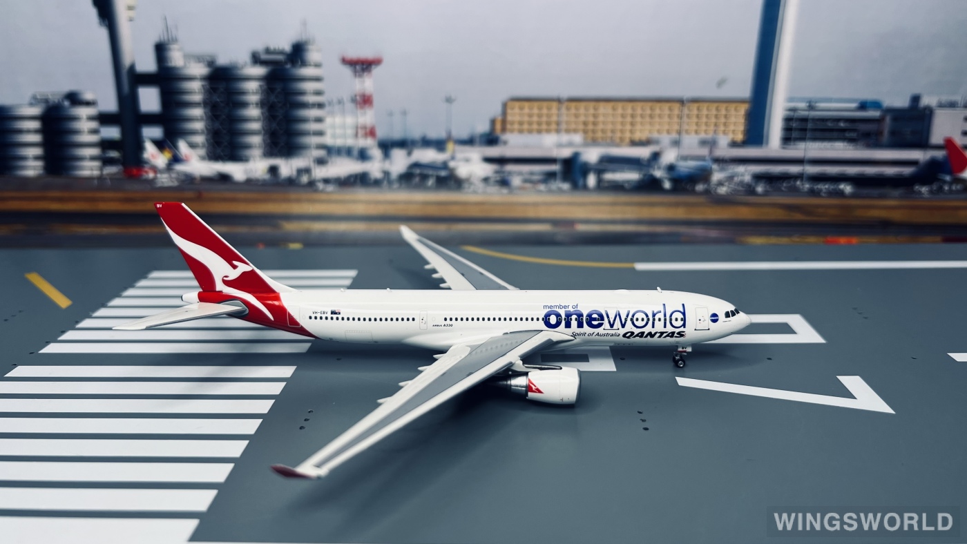 Phoenix 1:400 PH10733 Qantas 澳洲航空 Airbus A330-200 VH-EBV