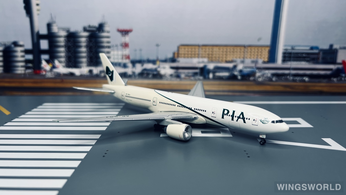 Geminijets 1:400 GJPIA496 PIA 巴基斯坦航空 Boeing 777-200 AP-BGJ
