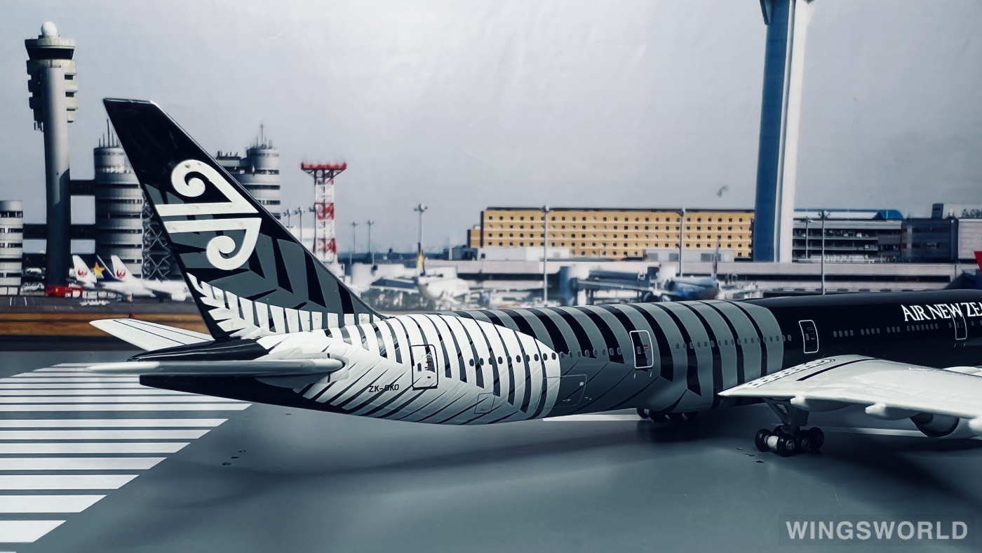 Witty 1:400 WT4773001 Air New Zealand 新西兰航空 Boeing 777-300 ZK-OKQ