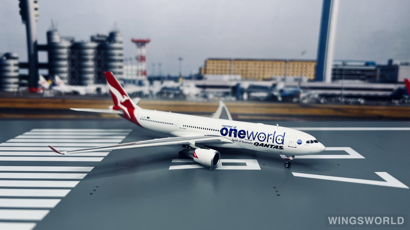 Phoenix 1:400 PH10733 Qantas 澳洲航空 Airbus A330-200 VH-EBV