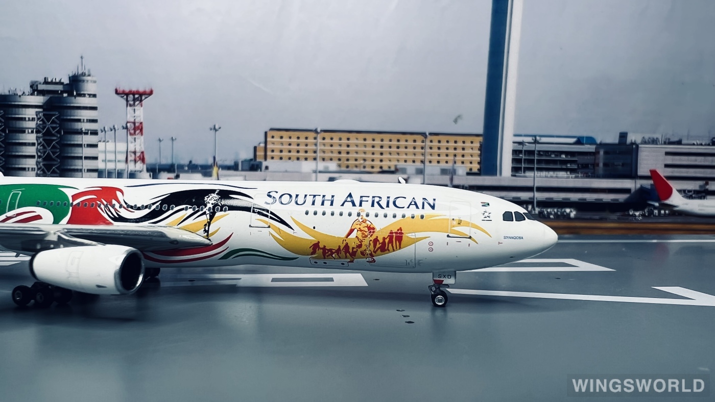 【新品】South African 南アフリカ航空 エアバスA340-300模型 South African A340-300 ZS-SXD Olympic Livery JCWings Die
