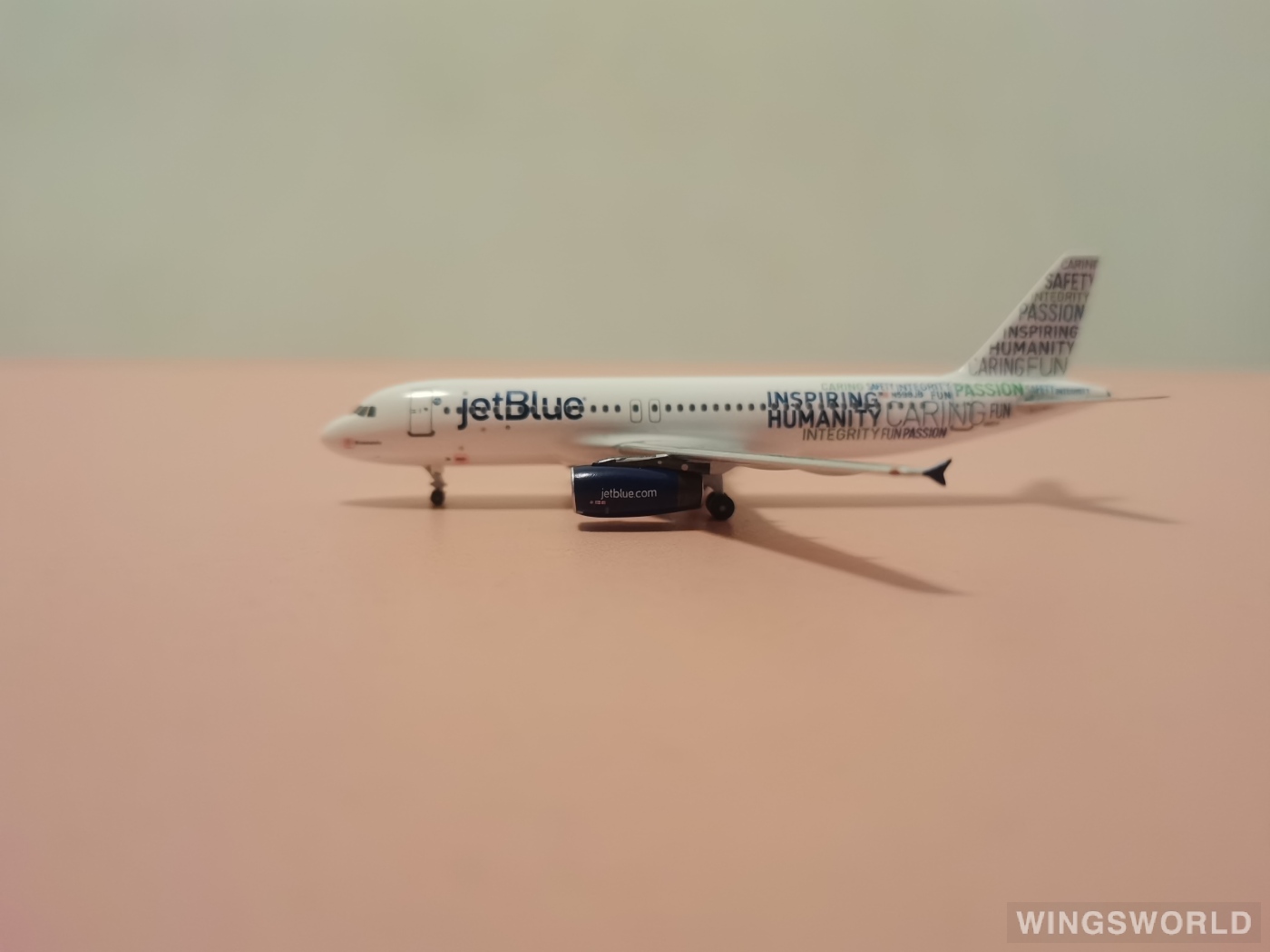 AeroClassics 1:400 ACN598JB JetBlue 捷蓝航空 Airbus A320 N598JB