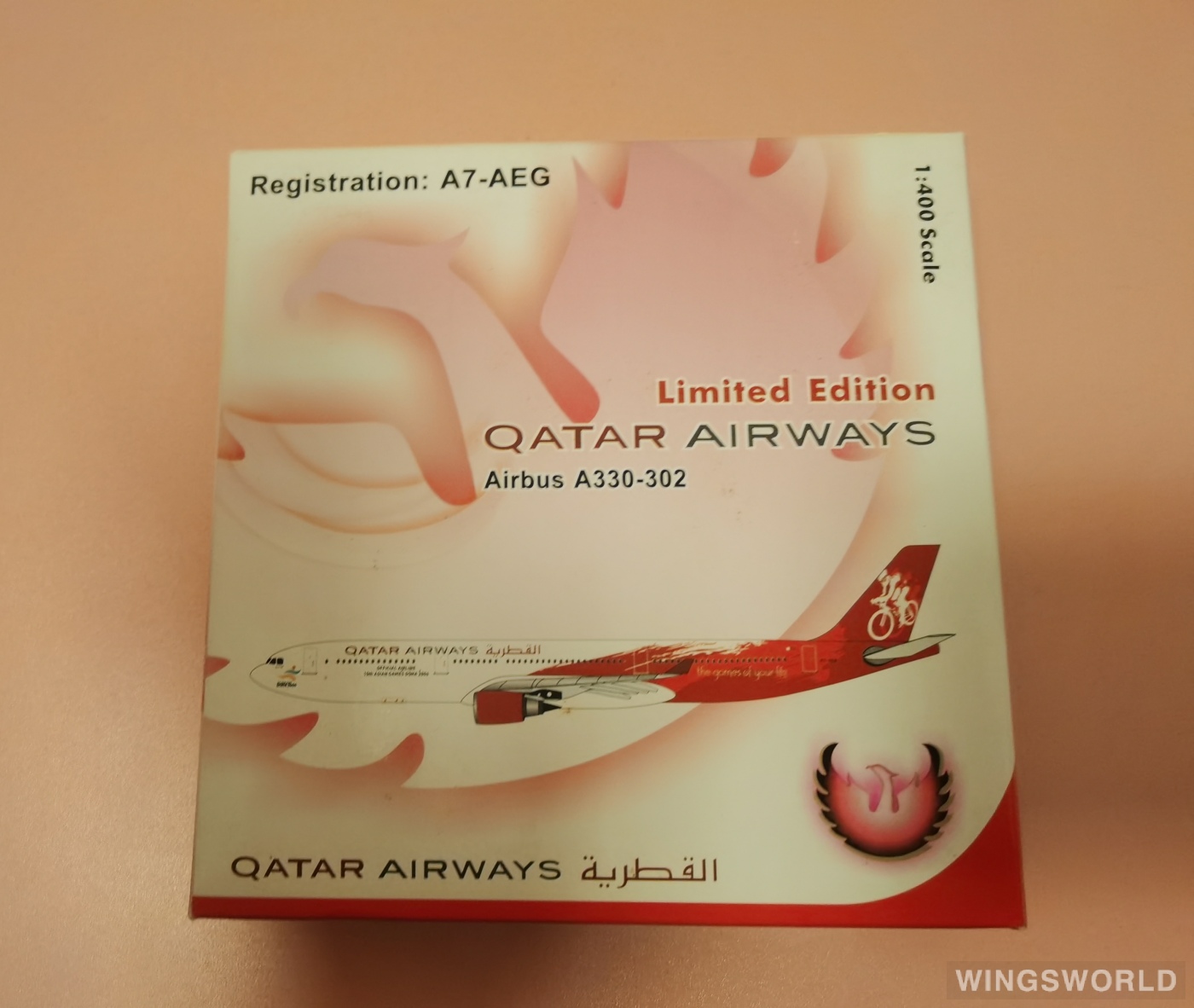 Phoenix 1:400 PH10103 Qatar 卡塔尔航空 Airbus A330-300 A7-AEG