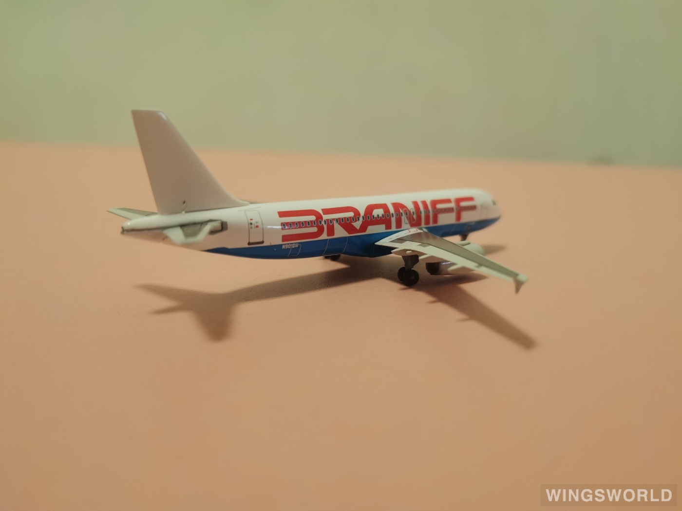 Jet-X 1:400 JX067 Braniff 布兰尼夫国际航空 Airbus A320 N901BN