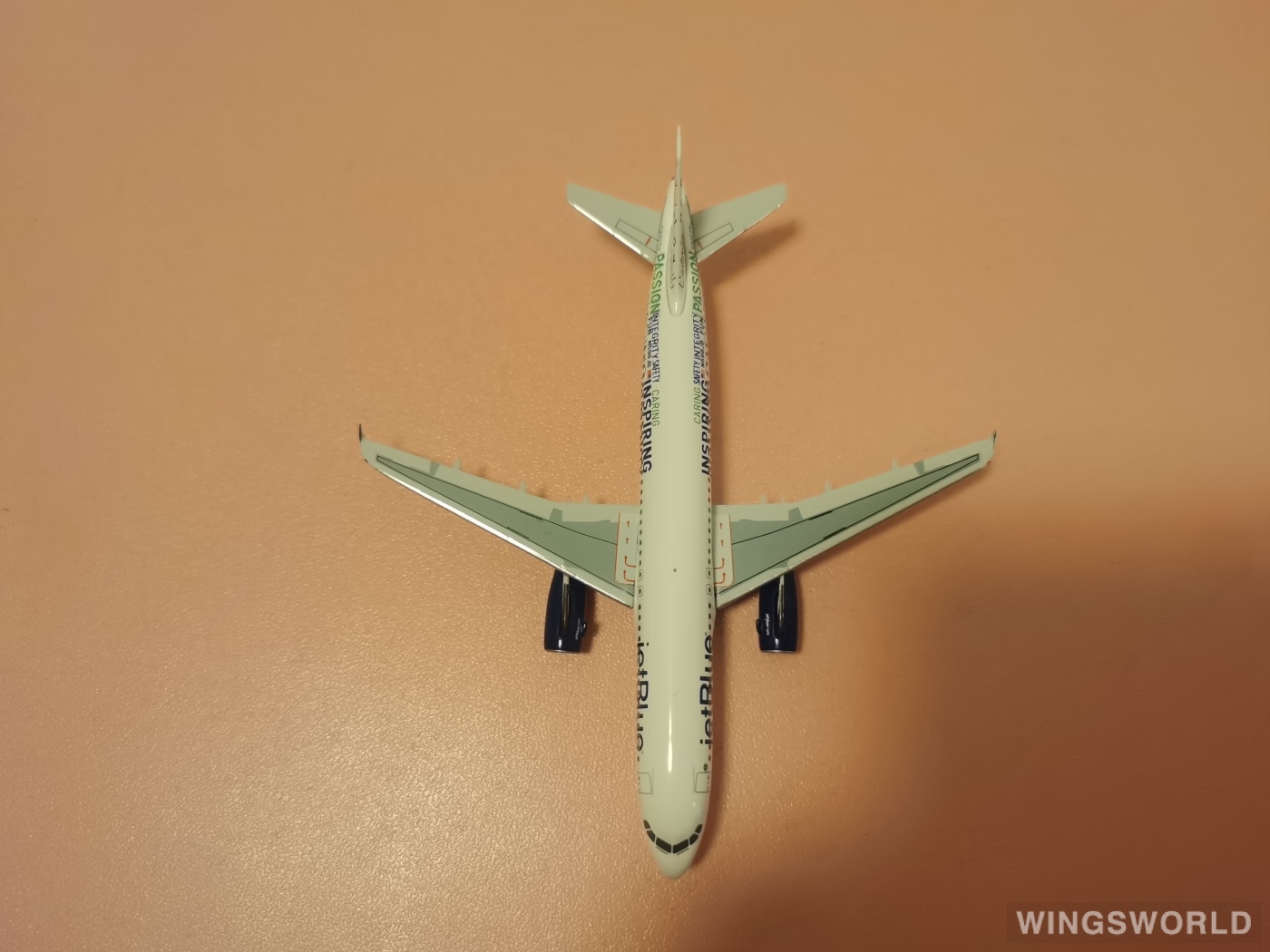 AeroClassics 1:400 ACN598JB JetBlue 捷蓝航空 Airbus A320 N598JB