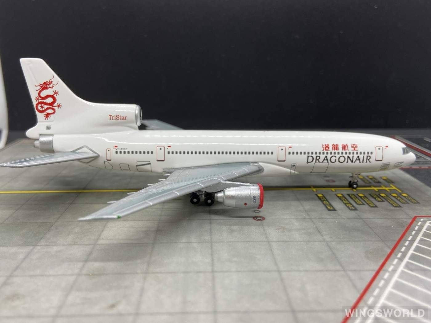 Blue box 1:400 BBVRHOK Cathay Pacific 国泰航空 Lockheed L-1011 TriStar VR-HOK