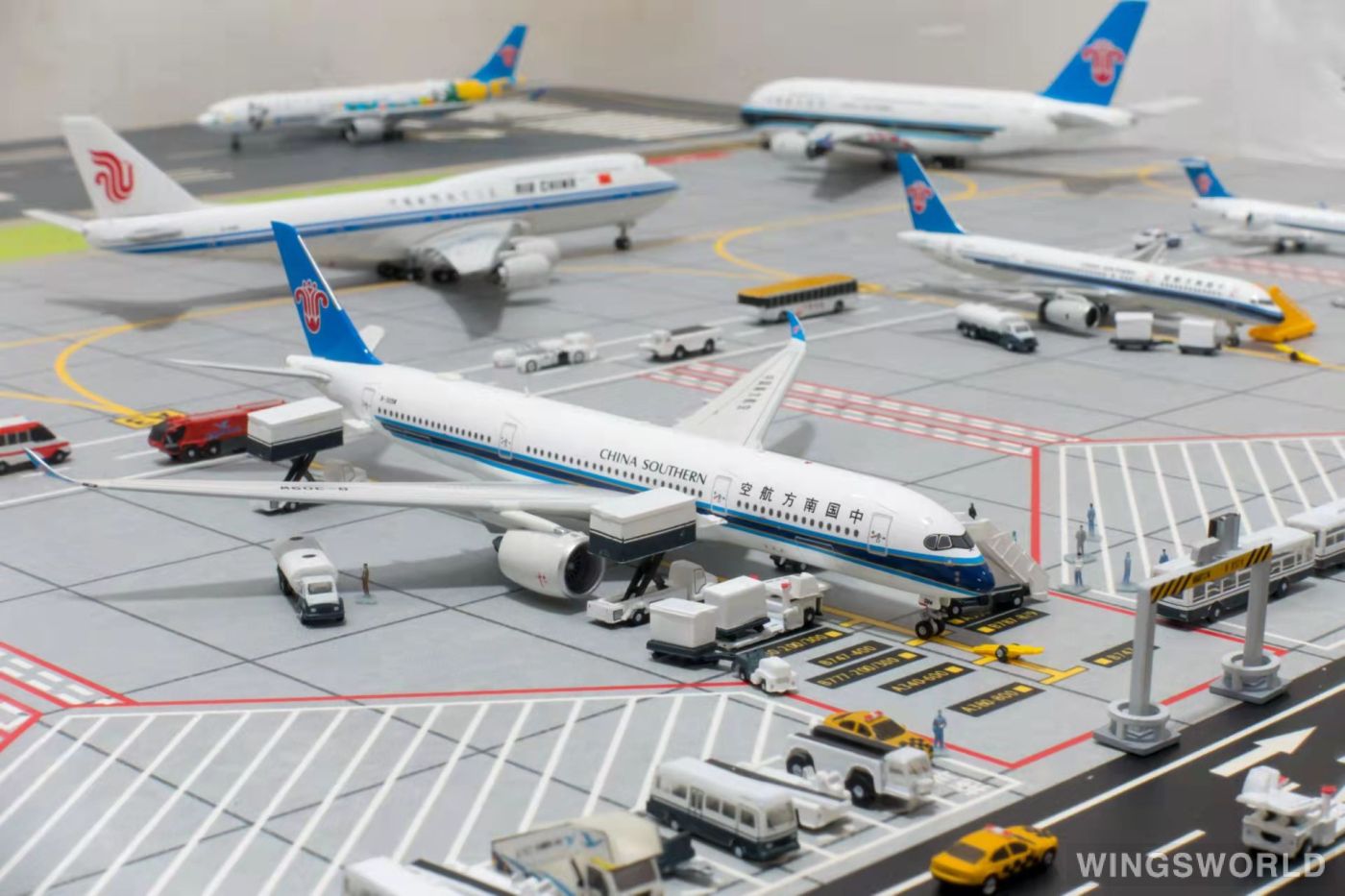 Aviation400 1:400 AV4075 China Southern 中国南方航空 Airbus A350-900 B-309W