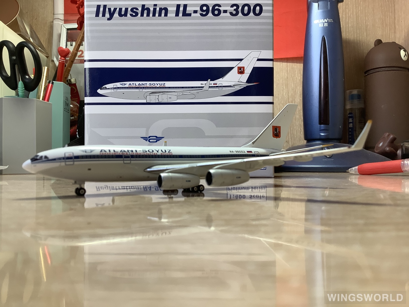 Phoenix 1:400 PH10876 Atlant-Soyuz Airlines Ilyushin Il-96 RA-96002
