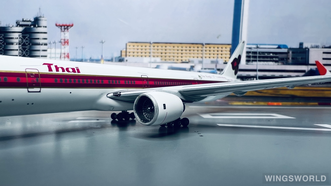 Phoenix 1:400 PH10279B Thai Airways 泰国国际航空 Boeing 777-300 HS-TKB