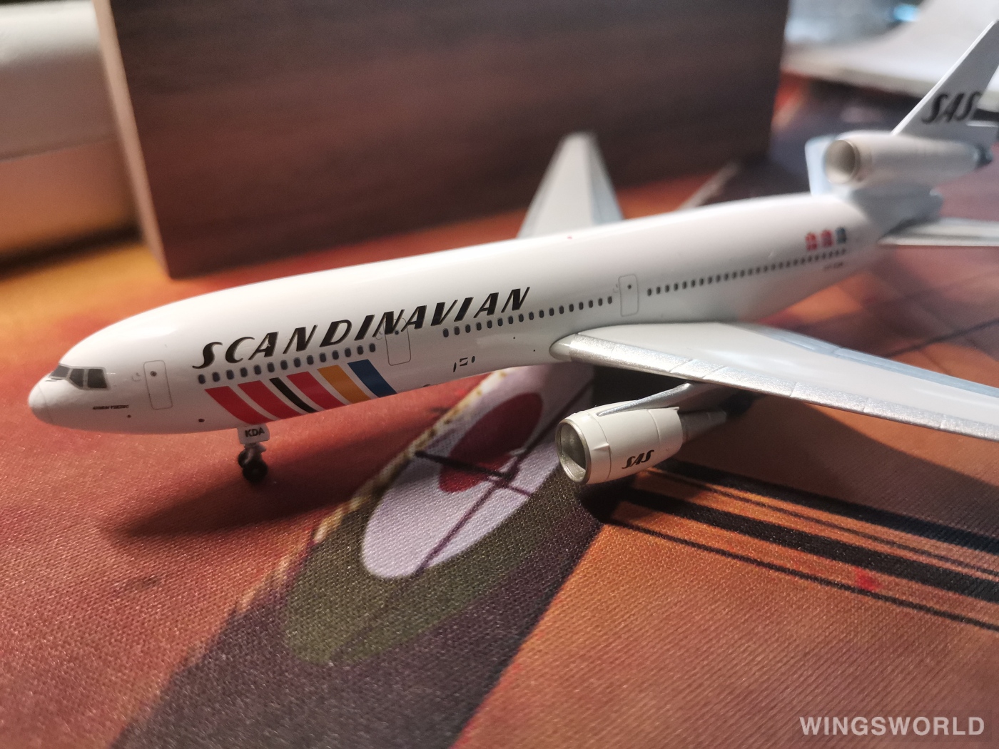 Witty 1:400 WT4DC1006 SAS 北欧航空 McDonnell Douglas DC-10 OY-KDA