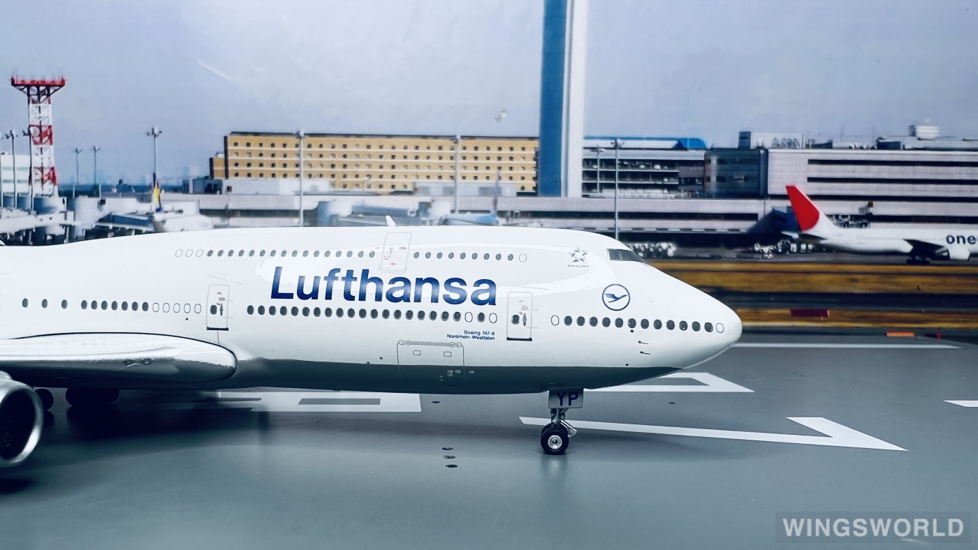 Phoenix 1:400 PH04080 Lufthansa 汉莎航空 Boeing 747-8i D-ABYP