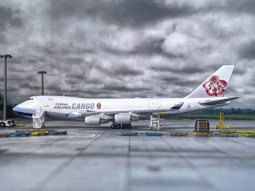 Dream Air 1/400 チャイナエアラインカーゴ B747-400F 公式]TOY(完成品