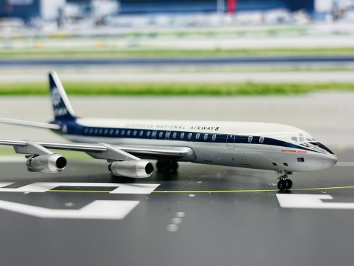 American Overseas Airlines 美国海外航空 Douglas DC-8 N831F  ACN831F AeroClassics 1:400