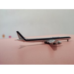 Eastern Air Lines 美国东方航空 Douglas DC-8 N8777  ACN8777 AeroClassics 1:400