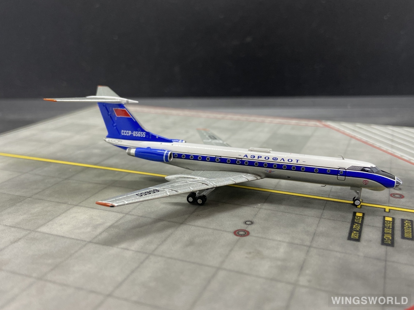 Pandamodel 1:400 202006 Aeroflot 俄罗斯航空 Tupolev TU-134 CCCP-65655