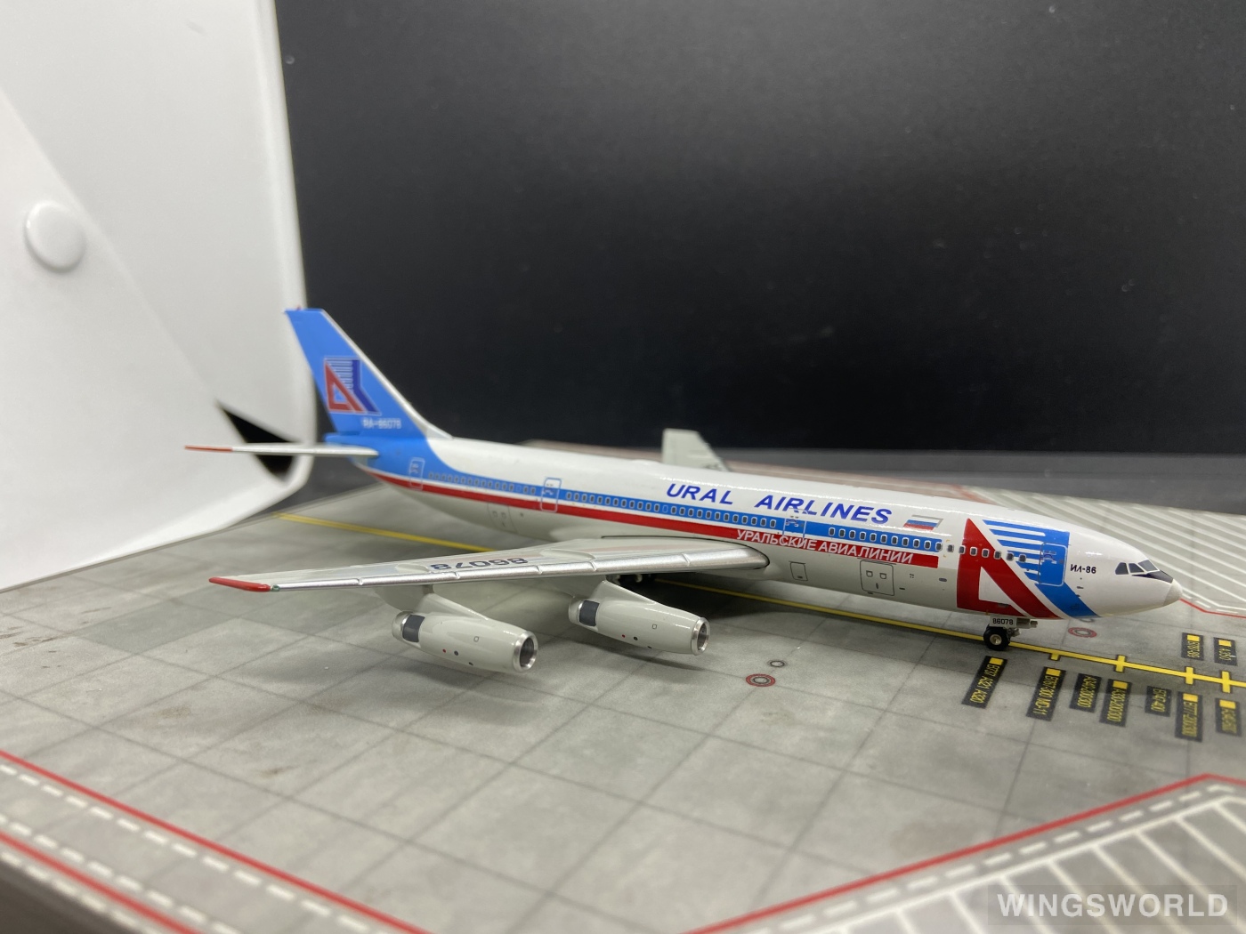 JC Wings 1:400 JC4009 Ural Airlines 乌拉尔航空 Ilyushin Il-86 RA-86078