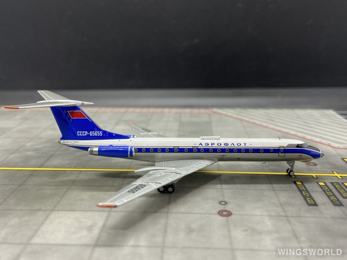 Pandamodel 1:400 202006 Aeroflot 俄罗斯航空 Tupolev TU-134 CCCP-65655