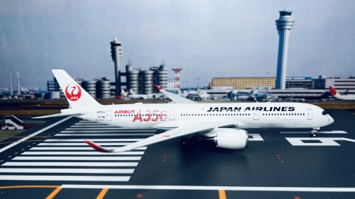 JC Wings 1:200 Airbus A350-900 Japan Airlines 日本航空EW2359001