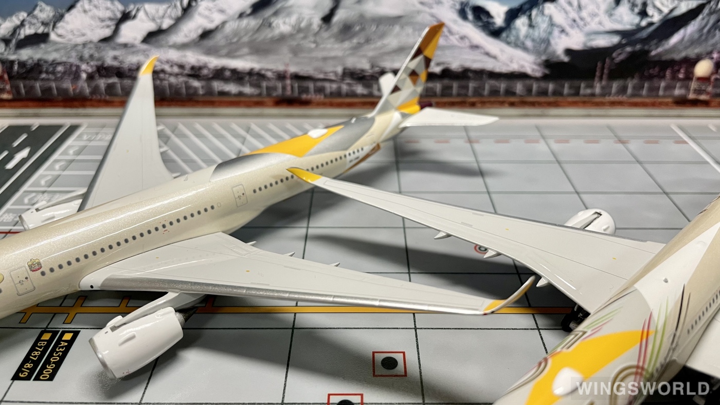 Phoenix 1:400 PH11726 Etihad Airways 阿提哈德航空 Airbus A350-1000 A6-XWB