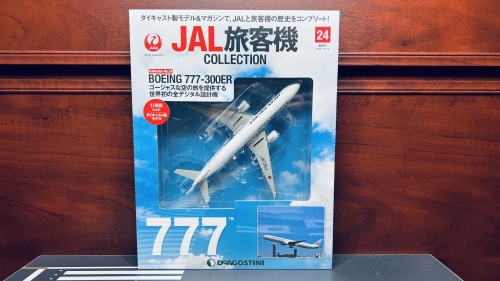 Phoenix 1:400 Boeing 737-800 Japan Airlines 日本航空PH04643 JA317J
