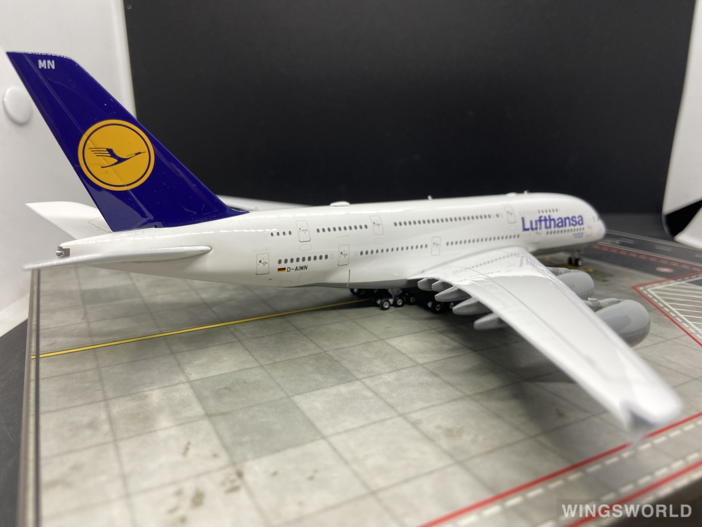 Phoenix 1:400 PH04084 Lufthansa 汉莎航空 Airbus A380-800 D-AIMN